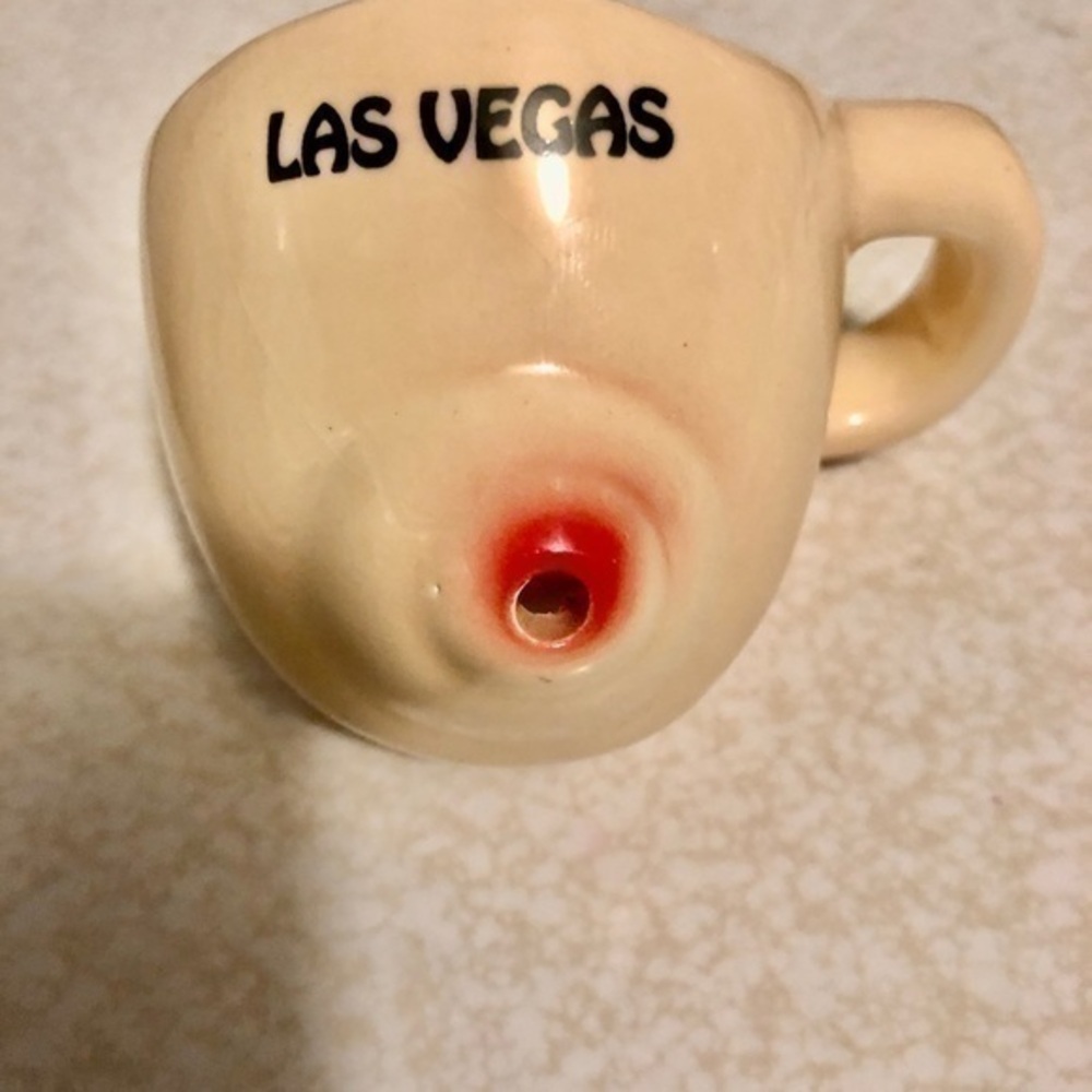 🌾 Shot glass souvenir Las Vegas Nevada NWOT